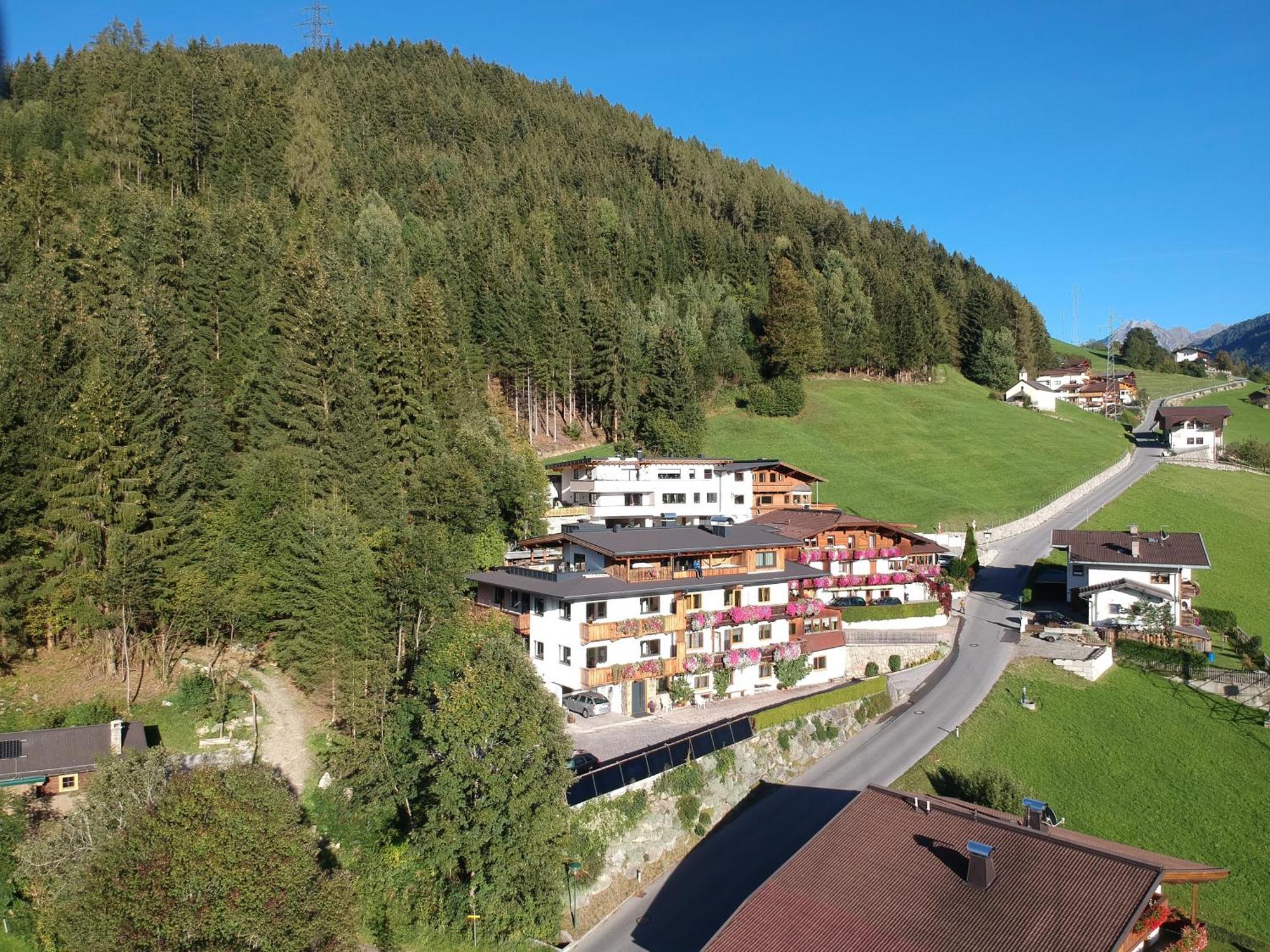 Sunside Apartment Zell am Ziller Bagian luar foto