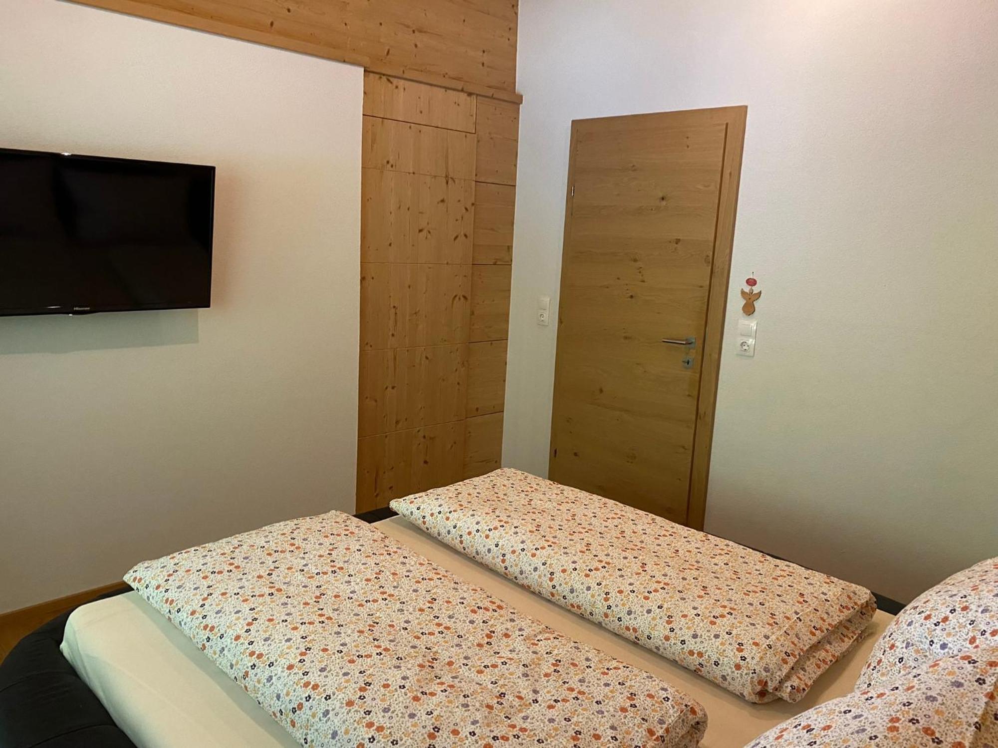 Sunside Apartment Zell am Ziller Bagian luar foto
